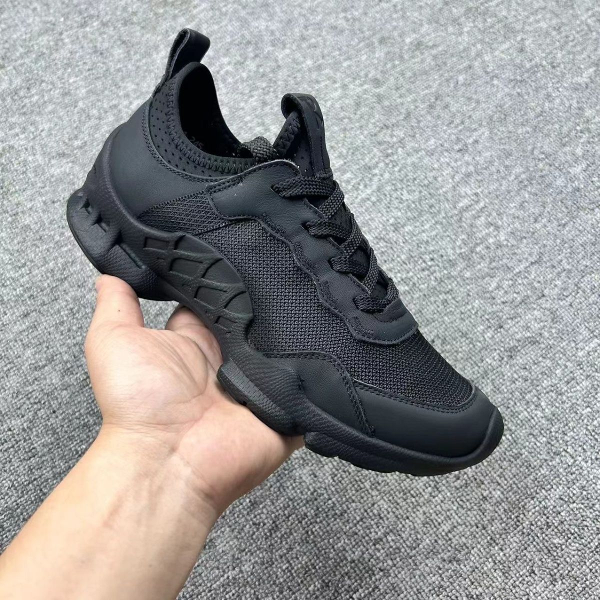 Modne luksusowe buty sportowe  – Hunting Outdoor Brands recenzja i cena