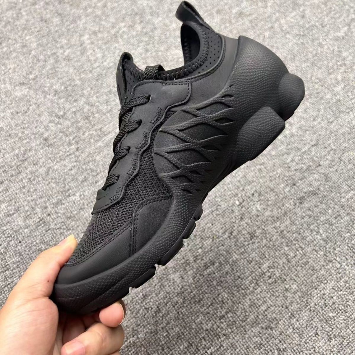 Modne luksusowe buty sportowe  – Hunting Outdoor Brands recenzja i cena